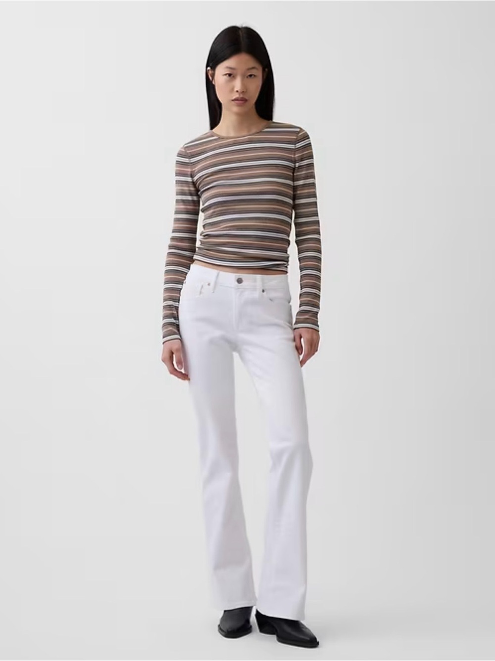 Gap Long and Lean Low Rise White Jean 28T